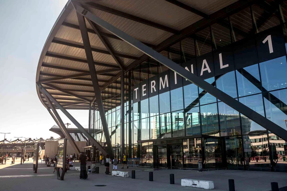 Transferts VTC Aéroports des Alpes